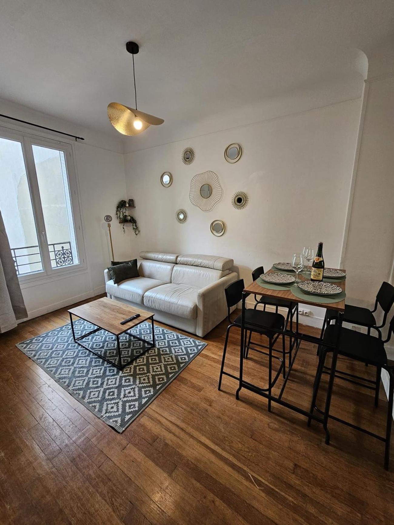 Beautiful 1 Bedroom Flat In Paris 17Th 외부 사진